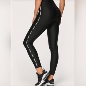 Stronger Brand Logo Ribbed Shine Black Workout Tights XS